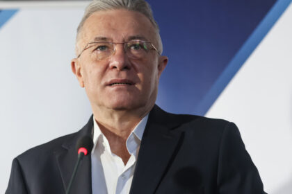 exclusiv romania invitata in consiliul pentru pace initiat de trump cristian diaconescu sa vedem ce se doreste prin aceasta constructie 696dbb77356fa