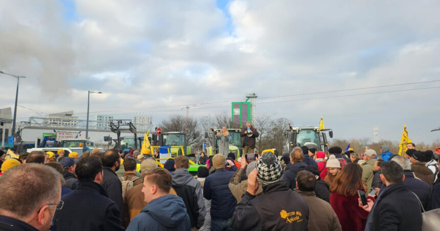 fermierii romani se alatura protestelor de la strasbourg impotriva acordului mercosur 696f2ca3defd1