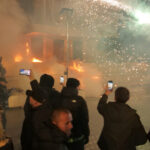 galerie foto protest antiguvernamental la tirana mii de oameni in strada confruntari cu fortele de ordine 6975fff298139