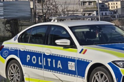 imagini video surprinse de o camera de supraveghere cum a avut loc accidentul de la cernavoda in urma caruia doi politisti au ajuns in spital 697668257ad19