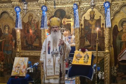 inaltpreasfintitul teodosie va sluji maine in ierusalim la asezamantul romanesc sf mare mucenic gheorghe 696a8a1c1db37