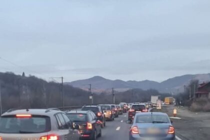 intoarcerea din vacanta cu nervii intinsi ce recomandari fac politistii soferilor care revin din concedii 695e4dafece9c