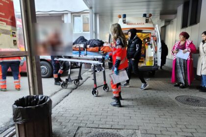nu se mai termina problemele la spitalul judetean plangere penala impotriva unor cadre medicale acuzatii de lipsa de empatie si de comunicare 6964d39812351