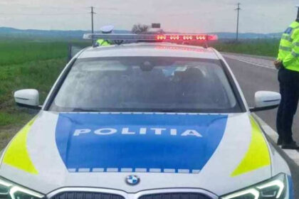 o masina le a atras atentia politistilor din teleorman dupa ce au controlat o l au retinut pe sofer 697e6b14c4ff8