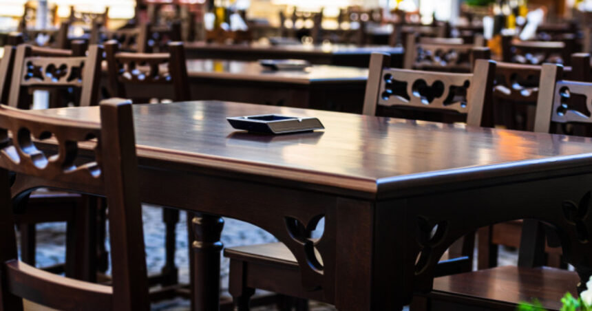 patronatele din horeca anunta o schimbare profunda in 2026 intre 15 si 25 dintre restaurante ar putea disparea 69709a4579c72