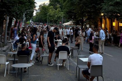 primaria constanta a publicat regulamentul pietelor si al activitatilor comerciale din oras dupa consultari vezi aici documentul 6967965fc3180