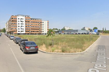 puz pentru un teren de pe strada prelungirea grindeanu al companiei rent mob ro srl cetatenii au cerut parc vezi aici ce raspunsuri au primit 6976285f42456