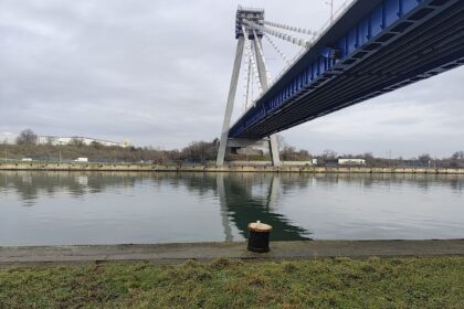 scafandrii o cauta din nou pe minora din movilita disparuta vineri este a patra oara cand intra in canalul dunare marea neagra sa o gaseasca 6977258367fd0