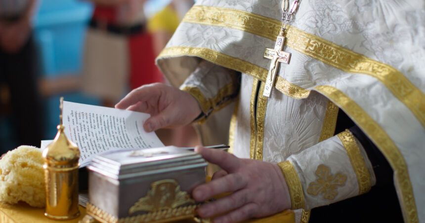 sfantul ioan botezatorul 2026 traditii de 7 ianuarie care aduc protectie si binecuvantare in casa explicate de preot 695df793a2f5f