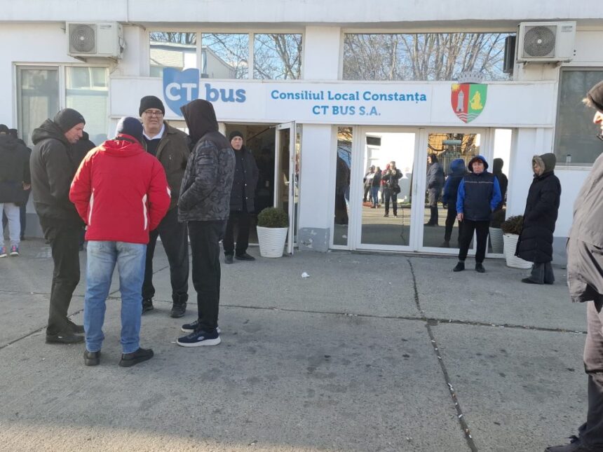 sindicalistii din ct bus au atacat in instanta noua organigrama votata in consiliul local 69679dfb34645