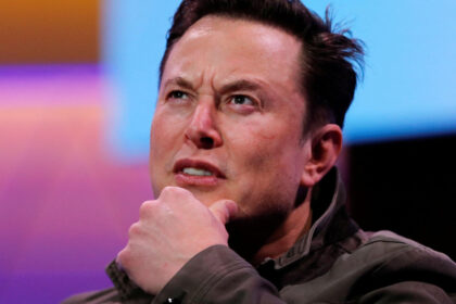 spacex se pregateste de listarea la bursa elon musk ar putea vinde un pachet de actiuni la o evaluare de 800 de miliarde de dolari 69752cf124ee8