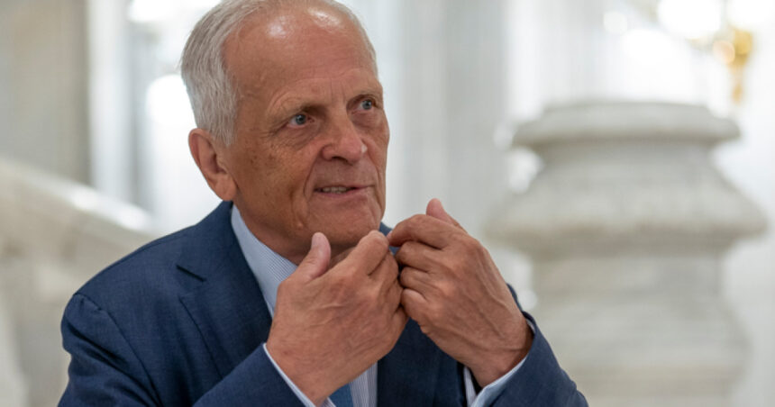 stolojan am o treime din pensia unui judecator fiecare avem o nemultumire dar ce face guvernul e ceea ce romania are nevoie 697d8e6891dda