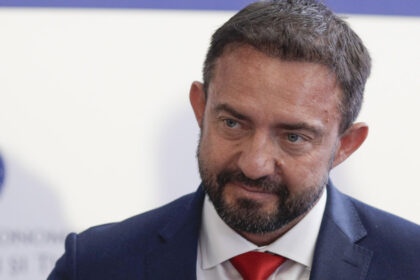 tarom va avea un nou director general interimar din 15 ianuarie cine este bogdan costas 69676a467c870