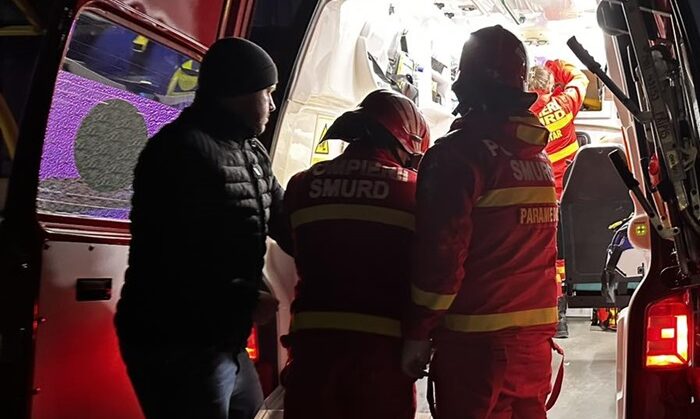 update trei victime dupa ce o masina s a rasturnat pe autostrada a4 agigea ovidiu intervine smurd ul 696f240708d75