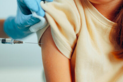 vaccinuri gratuite pentru copii in romania calendarul complet al imunizarilor decontate de stat in 2026 697c3bf74353c