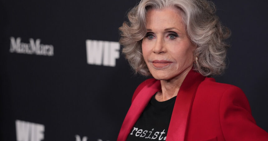 video actrita jane fonda face apel la americani sa se solidarizeze impotriva lui donald trump este o chestiune de bine sau rau 697c8a92e0e82