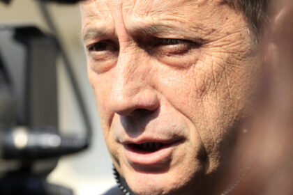 video alain orsoni fostul presedinte al clubului francez ajaccio a fost impuscat mortal la inmormantarea mamei sale 696611cf08c51