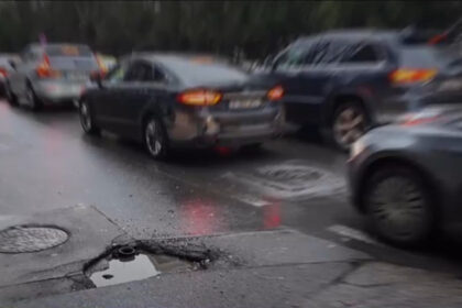 video bucurestiul plin de gropi si strazi distruse mai bine asfaltam o data la 2 3 ani si dam din start un pret semnificativ mai bun 697901cfa7cdf