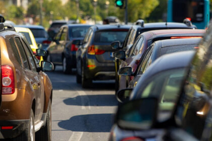 video cum arata noua formula de calcul a impozitului pentru masini taxe de zece ori mai mari pentru autoturismele hibrid in 2026 695fdcafac52c