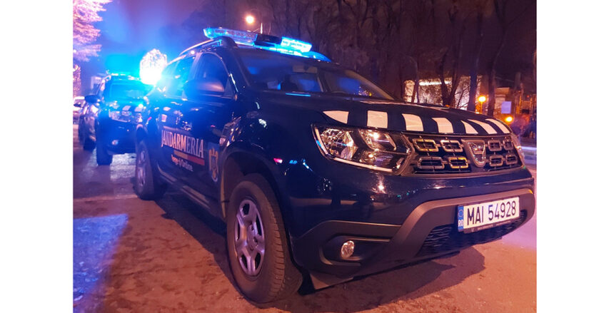 video doi barbati din constanta ar fi incercat sa fuga dupa ce ar fost surprinsi de jandarmi consumand substante interzise 6960f0c3530f2