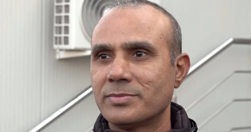 video indianul devenit erou dupa ce a salvat fetita din lacul inghetat din craiova a fost externat oamenii din romania sunt foarte buni 696ff5097298a