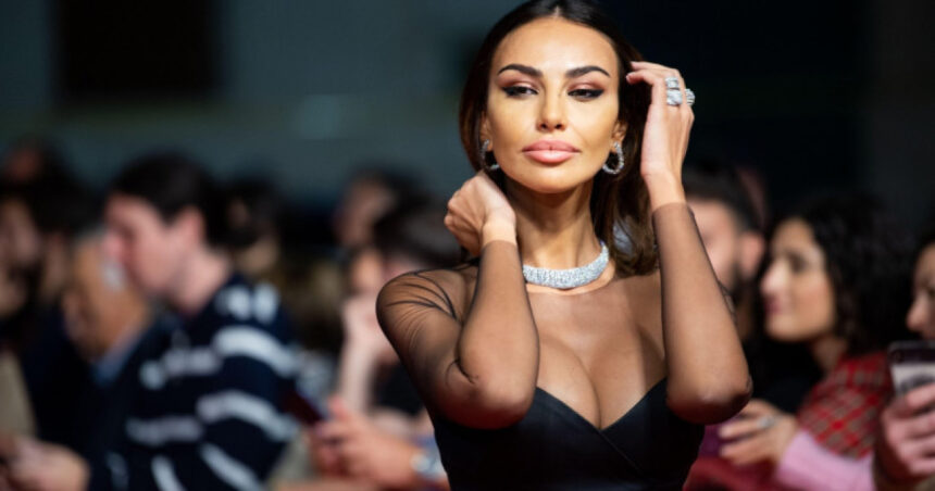 video madalina ghenea hartuita ani de zile de o romanca pe retelele sociale actrita cere despagubiri de 5 milioane de euro 6968b1731b647