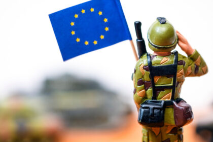 video romanii impartiti privind securitatea europei jumatate considera ca statele trebuie sa decida singure ce fac in cazul unei agresiuni 69774a7039285
