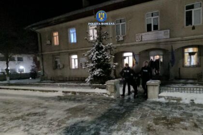 video scandal monstru la medgidia un minor retinut dupa ce a ranit grav un barbat cu cutitul 6965fb114b20a