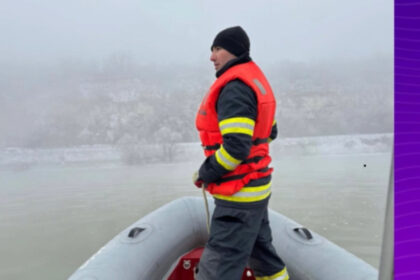 video un marinar a disparut de pe o barja care naviga pe dunare barbatul cautat 9 ore de salvatori operatiunea va fi reluata joi dimineata 6970f92671fbe