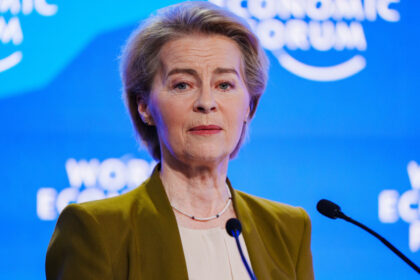 video ursula von der leyen avertizeaza sua tarifele intre aliati sunt o greseala ue promite un raspuns ferm unit si proportional 696f80fa96894