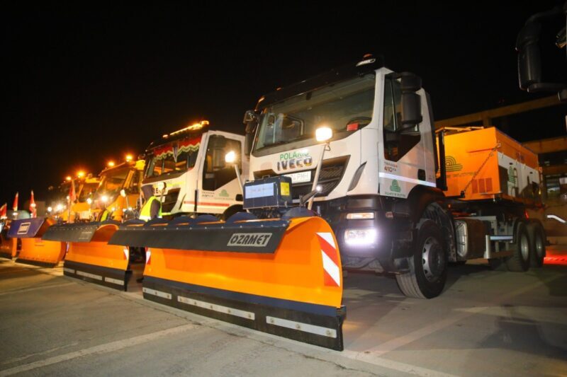 video utilajele drdp constanta sunt in actiune pe drumurile si autostrazile judetului constanta 695fd3ec58b40