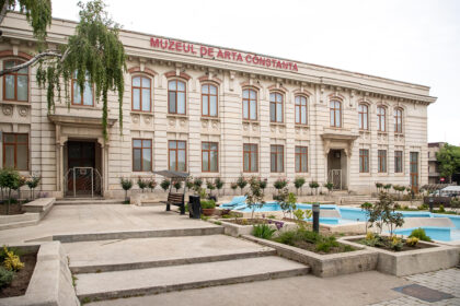viitorii arhitecti de la colegiul national de arte regina maria vor participa la atelierul de creatie gazduit de muzeul de arta constanta 696e3c0043cb8