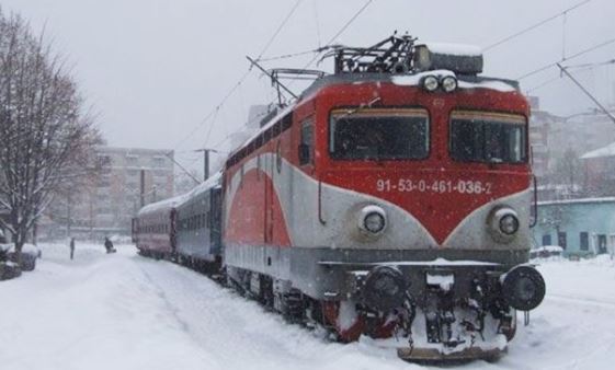20 de trenuri suspendate de cfr calatori din cauza zapezii este vizata si ruta bucuresti nord constanta 699571c951b9f