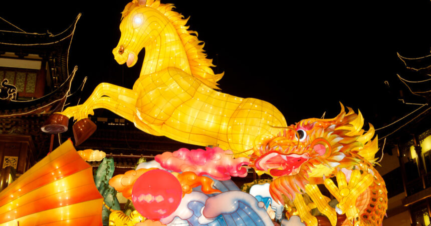 anul nou chinezesc 2026 urmeaza 15 zile de sarbatoare sub semnul calului de foc ce simbolizeaza si ce ritualuri trebuie respectate 69940f95380eb