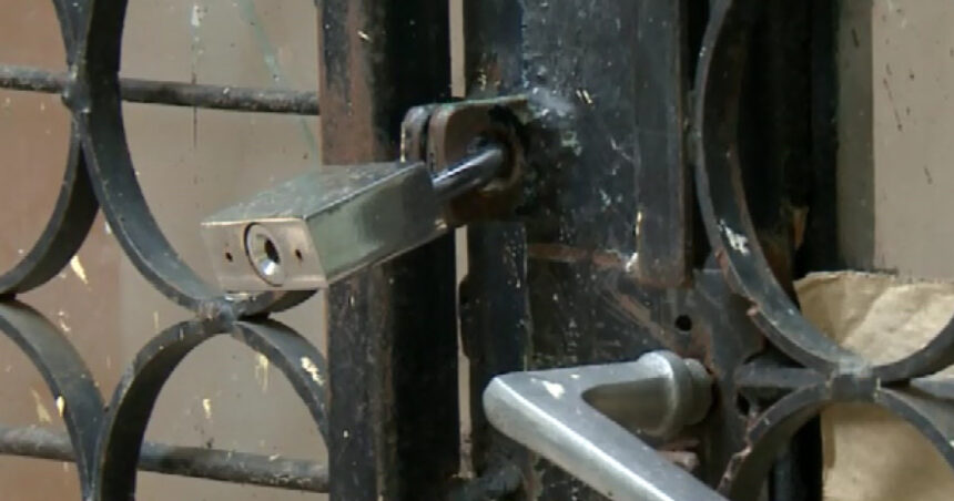 aproape 20 000 de firme au pus lacatul pe usa in 2025 bucuresti si cluj sunt in topul suspendarilor 69807eff54df7