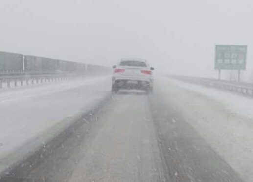 atentie soferi cum se circula pe autostrada a2 la aceasta ora 699953ec84250