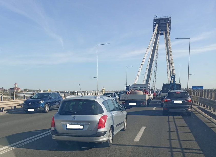 atentie soferi trafic ingreunat in zona agigea oficial de la politia romana 699032088074c