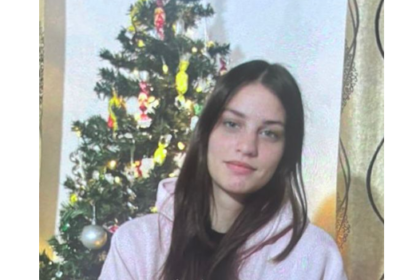 ati vazut o o minora din eforie in varsta de 15 ani data disparuta de familie 69847b1fe95bf