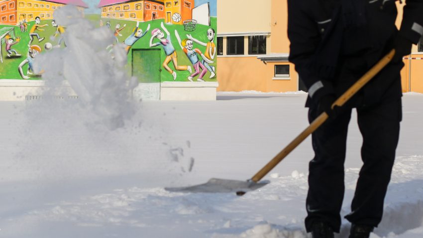 avertizare de ninsori si ploi in dobrogea a fost intrunit comitetul local pentru situatii de urgenta la constanta 6994352833e47