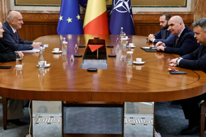 bolojan discutii cu romgaz si ameropa despre negocierile pentru preluarea azomures 6981c6da11f79