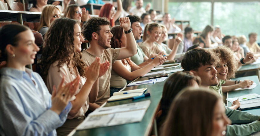 cat de mari vor fi bursele studentilor in 2026 anuntul guvernului 69a1af162e318