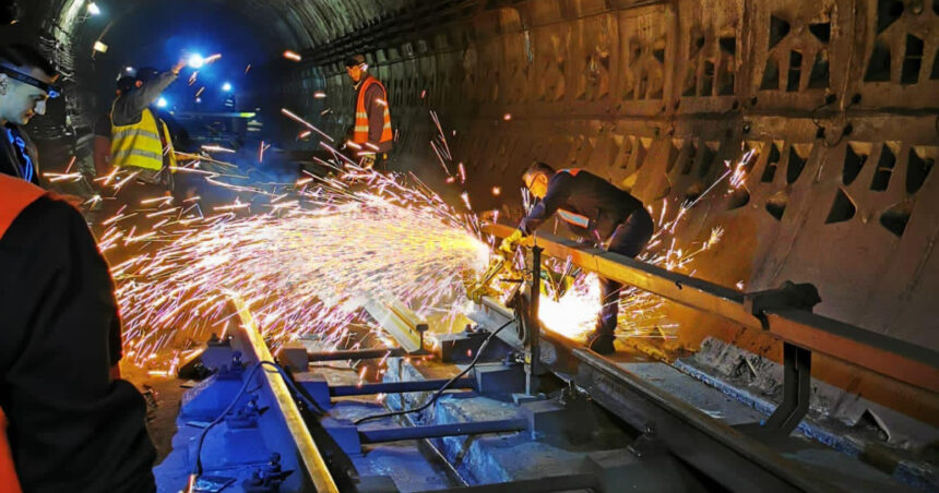 ccr a declarat neconstitutionala legea privind autorizarea si intabularea constructiilor pentru infrastructura de transport 698c625936b53