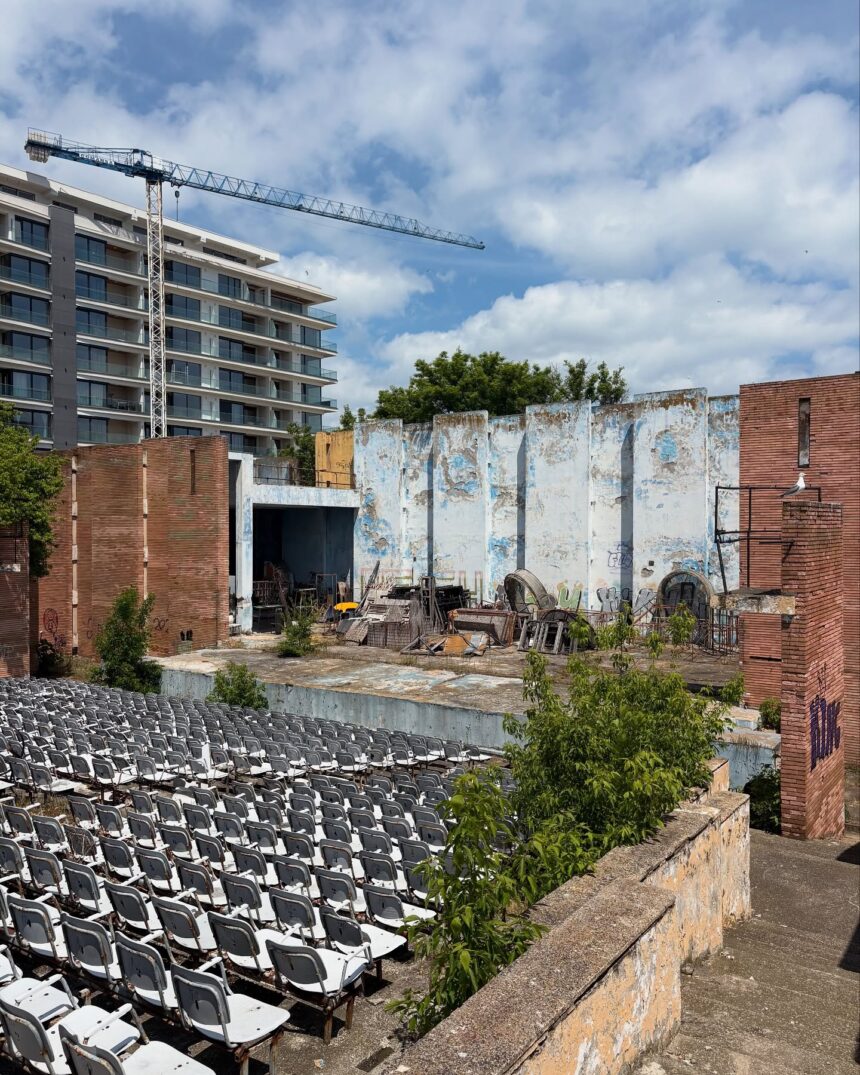 consiliul judetean constanta vesti bune despre teatrul de vara mamaia contract de peste 840 000 de euro pentru restul lucrarilor de reabilitare pana cand pot fi depuse ofertele 6983343f06e68