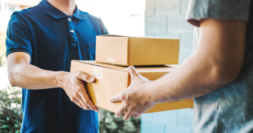 cum pacalesc firmele din asia taxa de 25 de lei pe coletele din afara ue experti romania incaseaza mai putin la buget 697f610e59ea7