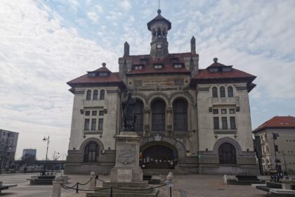 de la exponate in aer liber la palatul comunal istoria muzeului de arheologie din constanta 69828ecd76a76