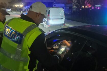 e jale pe strazi soferi bauti prinsi la volan de politistii din constanta unul a si facut accident 698094df90697