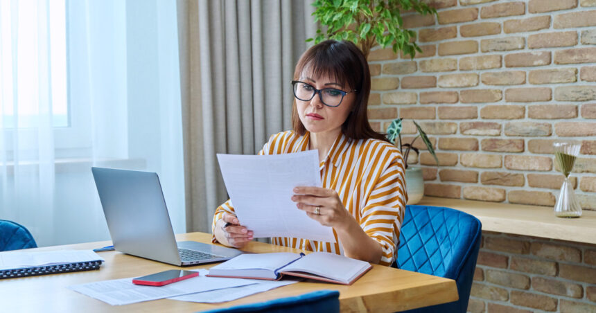 factura pentru veniturile din drepturi de autor dda cand se emite si cum se calculeaza contributiile in 2026 69819a937c604