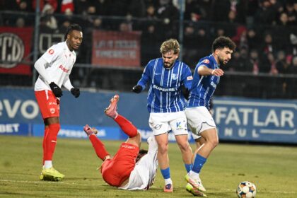 farul a pierdut cu dinamo si nu mai are decat sanse pur teoretice la play off ul superligii 69843687b1270
