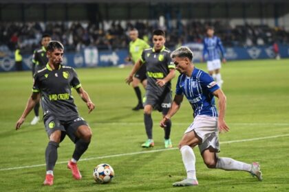 farul constanta joaca la mioveni sub presiunea indirecta a luptei pentru play off 699ad107493eb