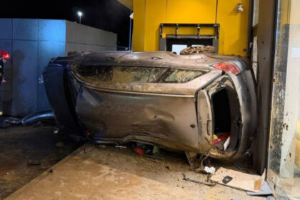 foto barbat arestat preventiv dupa ce a condus fara permis si a facut accident langa mall ul din floresti judetul cluj 69861bcf7c4dd